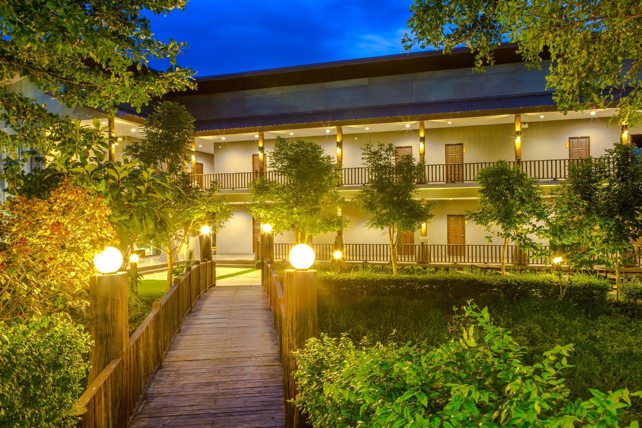 Baan Pailyn Resort Lamphun Li Exteriör bild