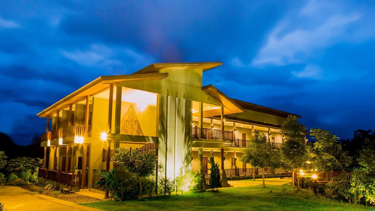 Baan Pailyn Resort Lamphun Li Exteriör bild