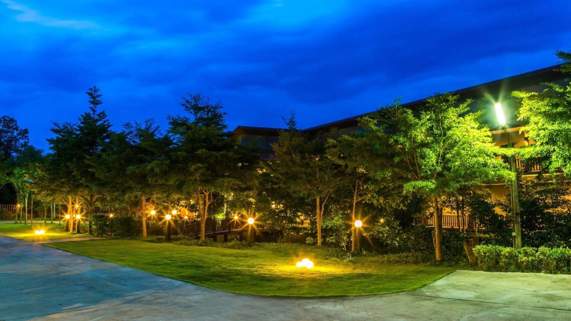Baan Pailyn Resort Lamphun Li Exteriör bild